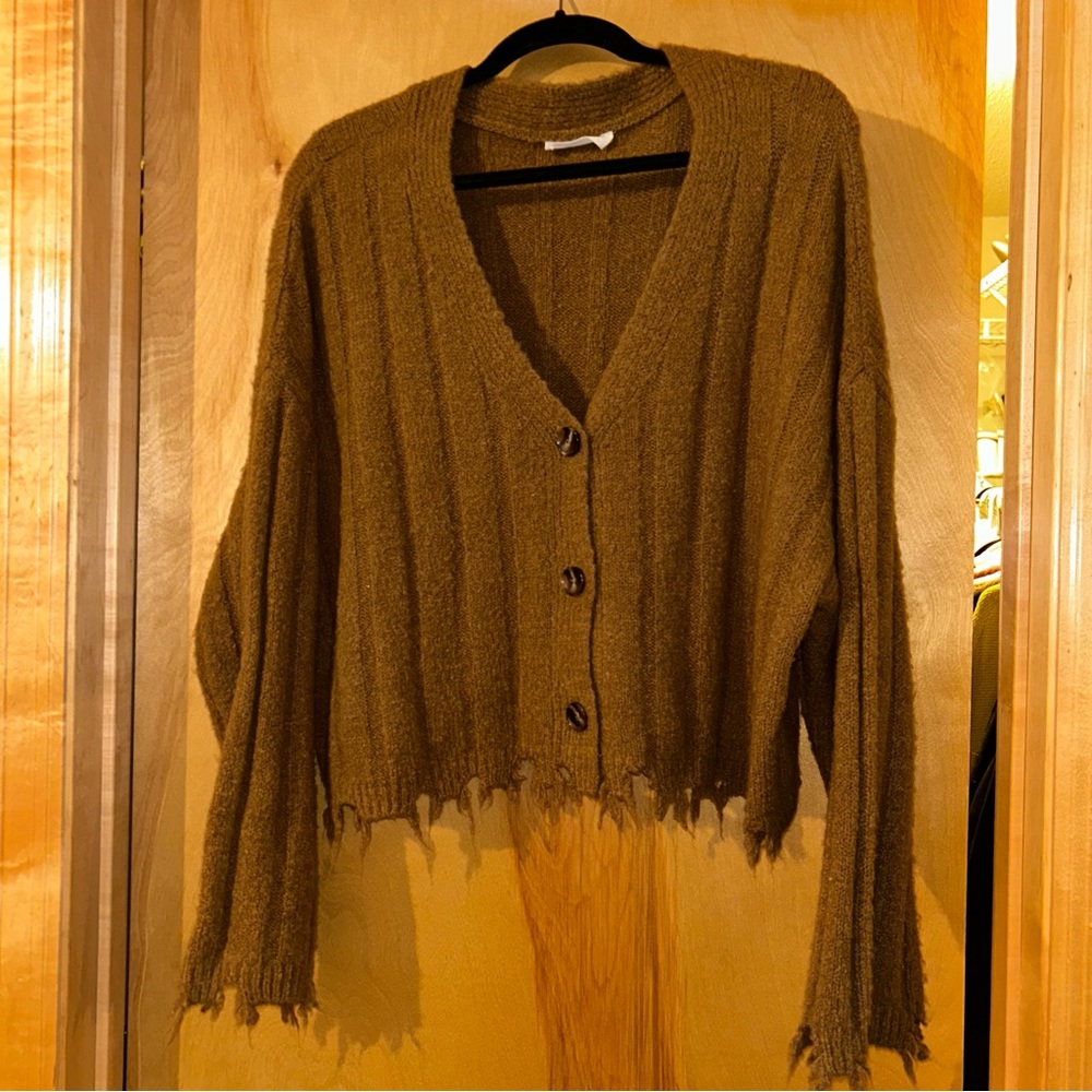 Double Zero distressed crop sweater